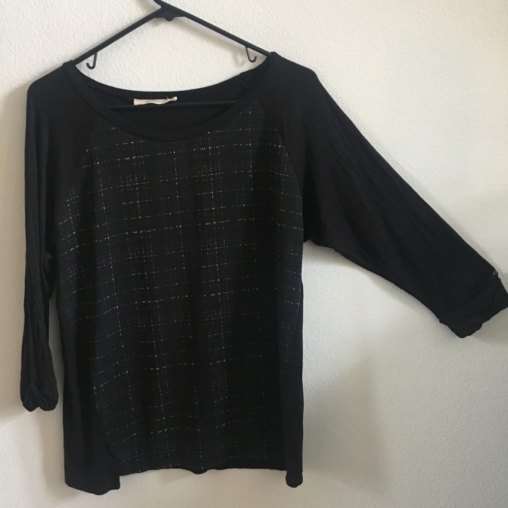 Black loose t shirt with cute pattern on front
